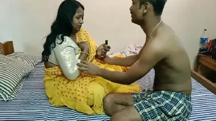 चिल्लूम पीने वाली औरत को चोदा देवर ने वीडियो