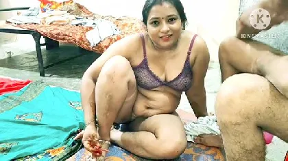 देसी आंटी की ब्रा पैंटी उतारकर लड़के साथ इन्सेस्ट चुदाई की मस्ती वीडियो