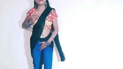 देसी इयांग गर्ल की गरम चूत चुदाई वीडियो