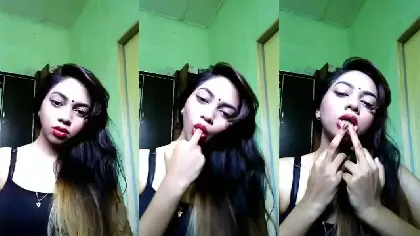 नटखटी मलेशियान तामिल लड़की की टीज़िंग सेक्स वीडियो