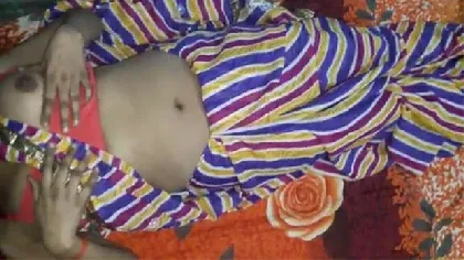 पड़ोसी भाभी की पहली देसी पोर्न वीडियो