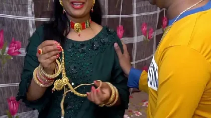 बर्तडे गिफ्ट के बदले में भाभी का चूत मिला चोद ने को वीडियो