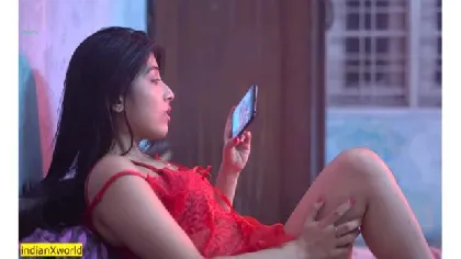 सेक्सी कॉलेज गर्ल ब्रा पैंटी में डांस करके चोदन की वीडियो