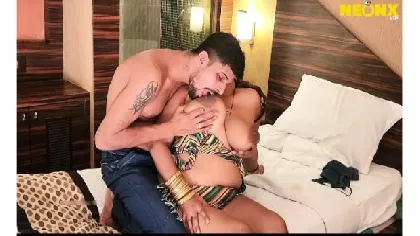 हॉर्नी चर्बीदार मिल्फ साथ सेक्स किया पड़ोसी लड़का वीडियो