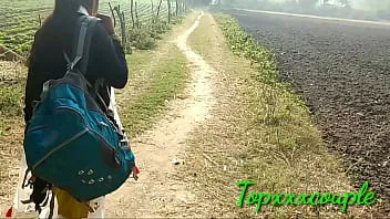 अपनी सेक्रेटरी को अपने कैबिन में गर्म करके उड़ाया