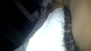 चाची ने तेल लगाया