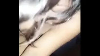 दोस्त की मौसी की लड़की को घोड़ी बनाकर चोदा