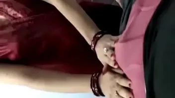 पड़ोसी लड़की की अपने सिलेक्शन की खुशी में चूत मारी