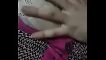 बीवी ने बुड्ढे मज़दूर से जमकर चुदवाया