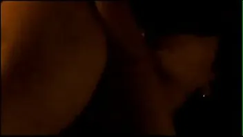 बॉयफ्रेंड ने सिल तोड़ दी