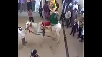 मम्मी ठण्ड तो कब के चली गई