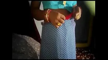 मां ने आखिर लडकी को रंडी बना दिया