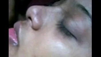 लेडी कंप्यूटर टीचर की अंतर्वसना शांत की