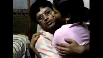 हवस बुझा दूं क्या मैं आपकी?