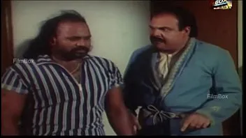 हेल्प करने के चक्कर में मिली गुलाबी चूत