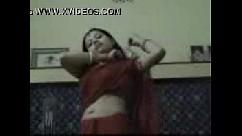 विधवा माँ को जमकर चोदा