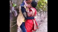 लडकी पास आकर बोली चोद लो मुझे