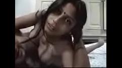 यारा तेरी चूत पे हो गया ये लंड कुर्बान