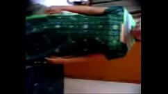 महिमा की चूत से खून निकलने लगा