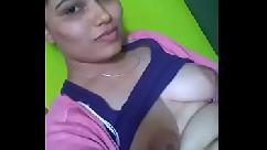 बस में चुद गयी