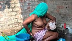 डालो गांड में मगर धीरे से