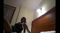 टूर पर कुंवारी दुल्हन बन कर चुदी दो लंड से